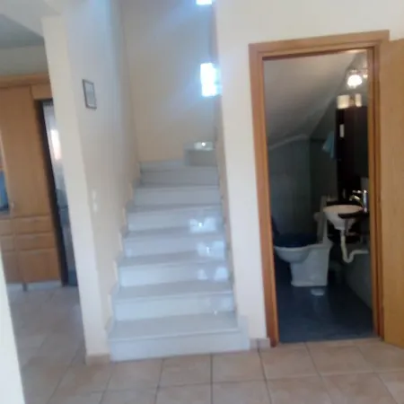 Elen House بيت للعطل تشيليادو